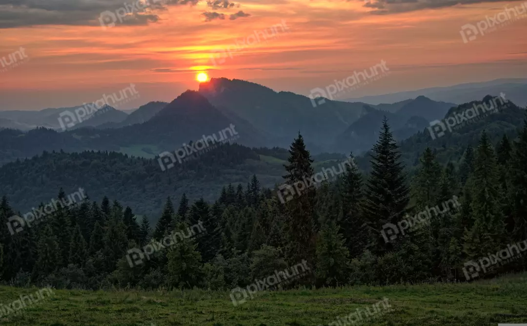 Golden Hour Alpine Peaks Majestic Mountain Landscape Scenic View 3177
