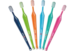 6 multicolored toothbrush