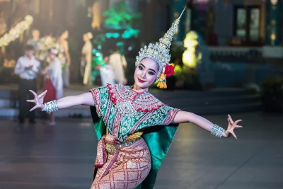 A Thai dancer in a traditional costume
