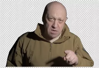 Yevgeny Prigozhin tall somthing and show har finger