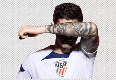 Christian Pulisic male soccer football player