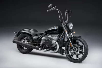Sleek Black BMW R18 Cruiser Motorcycle with Classic Design in Studio Setting image