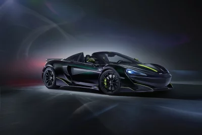 Sleek McLaren 600LT Spider with Green Accents in Performance Studio image