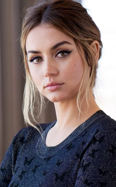 Striking Close-up Portrait of a Beautiful Young Woman with Captivating Eyes image